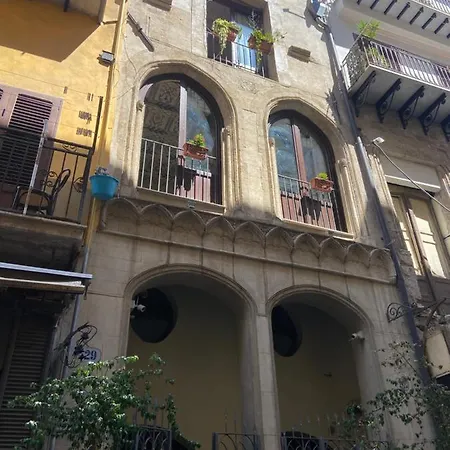 Casetta Al Mercato Vucciria 호텔